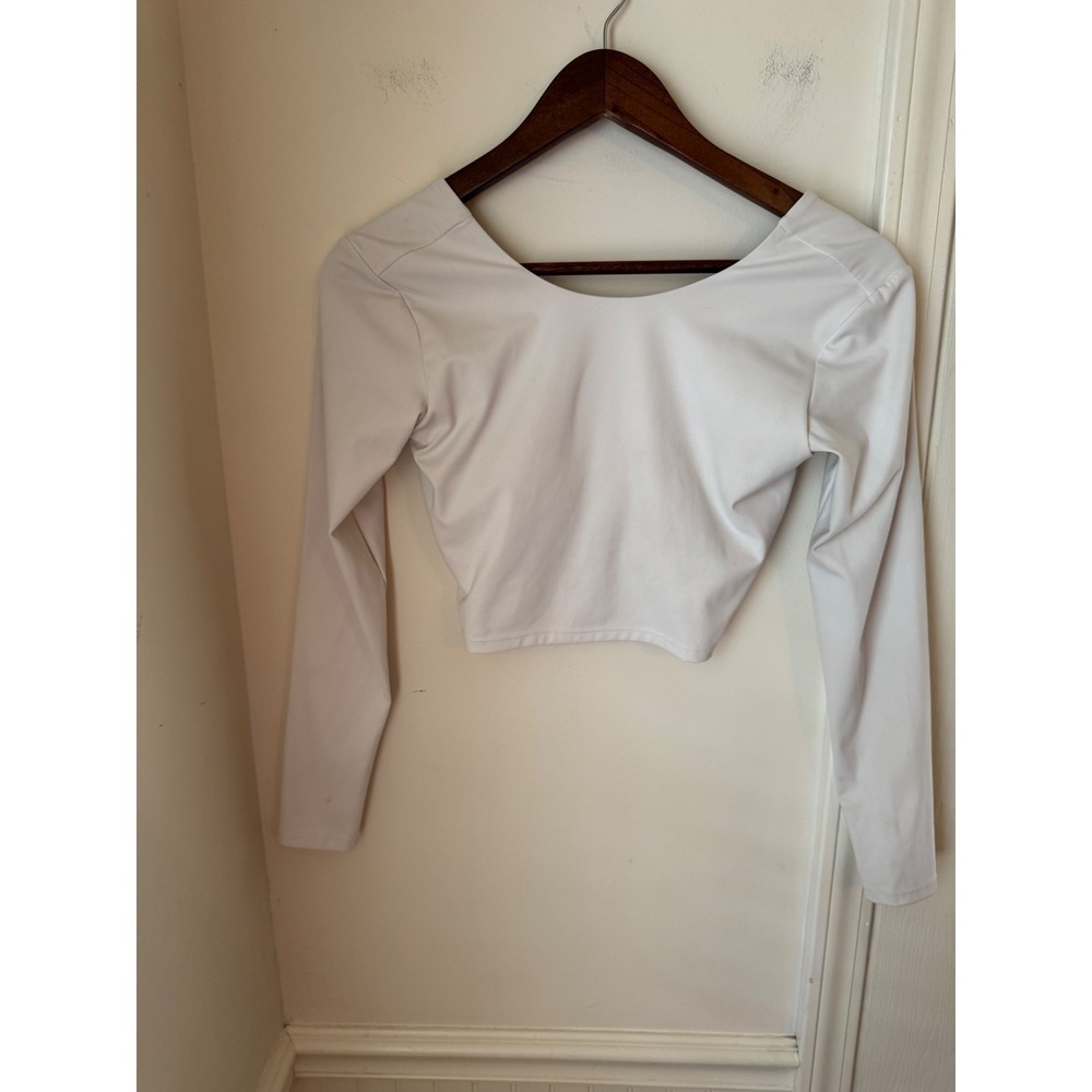 Twist Front Long Sleeve Crop Top Off White Athletic Stretch Yoga Shirt Small